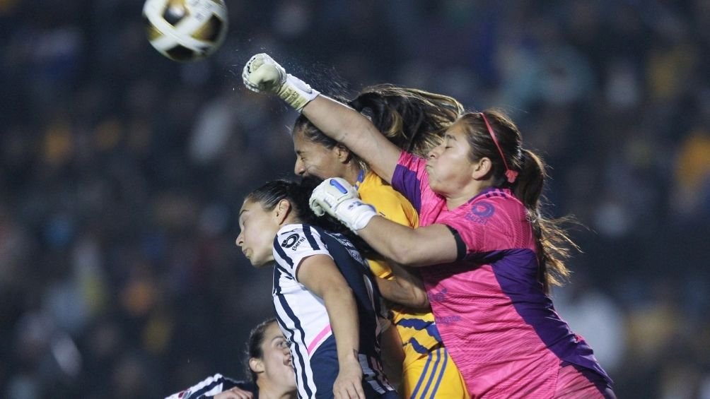Rayadas Campeonas De La Liga Mx Femenil Soccer News